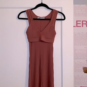 ZARA ribbed accordion dress set